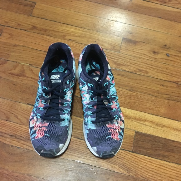 nike pegasus special edition